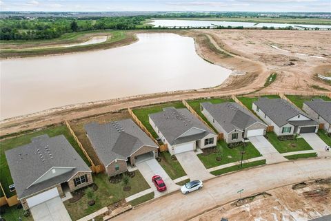 MLS: 52372874