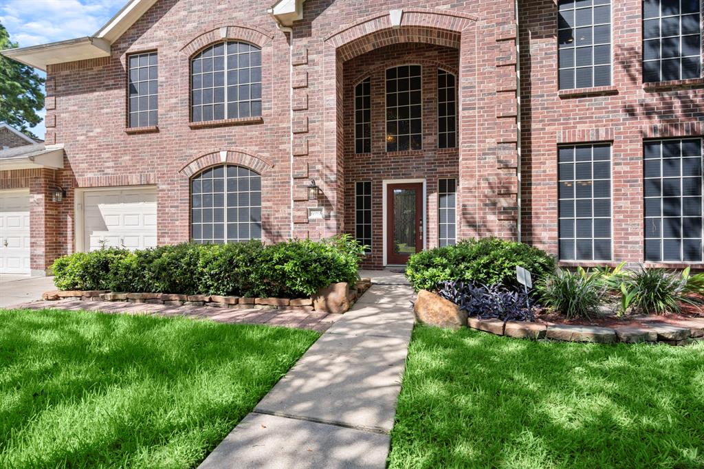 17807 High Creek Drive, Spring, Texas image 3