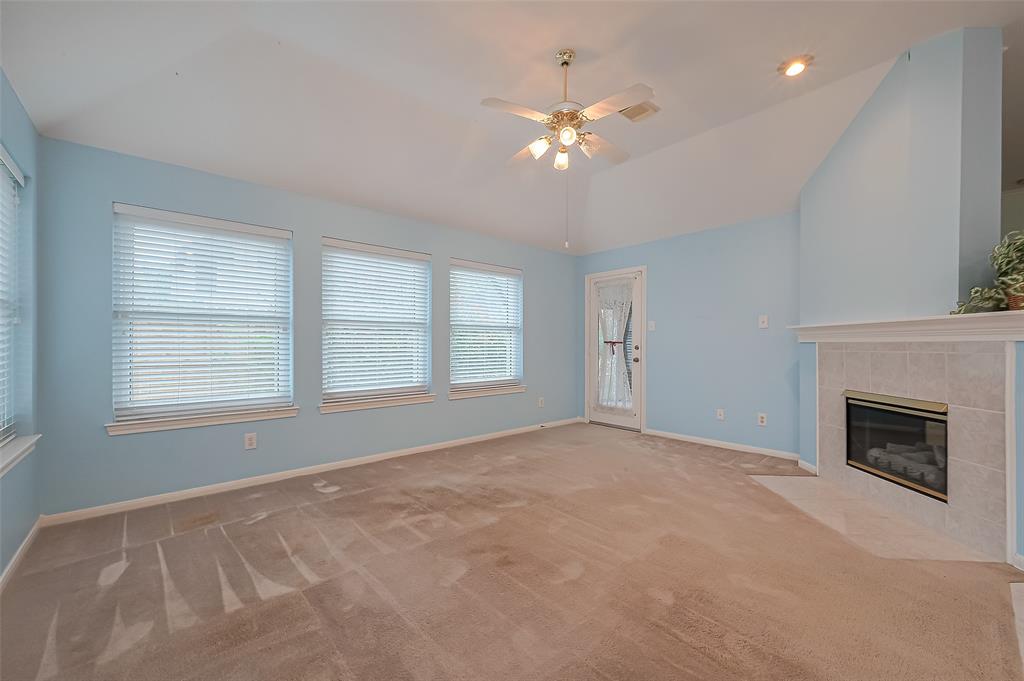 4611 Rainbow Valley Court, Missouri City, Texas image 13