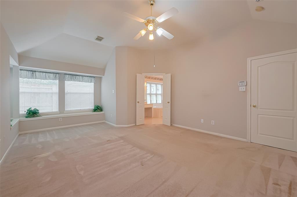 4611 Rainbow Valley Court, Missouri City, Texas image 32