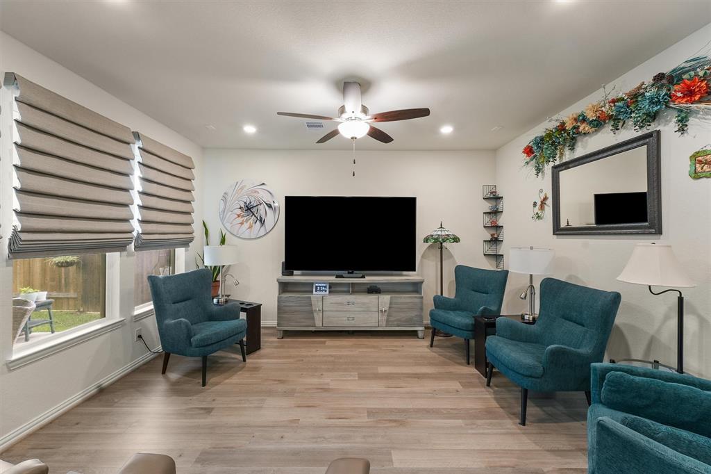 1207 Casal Springs Court, Crosby, Texas image 3