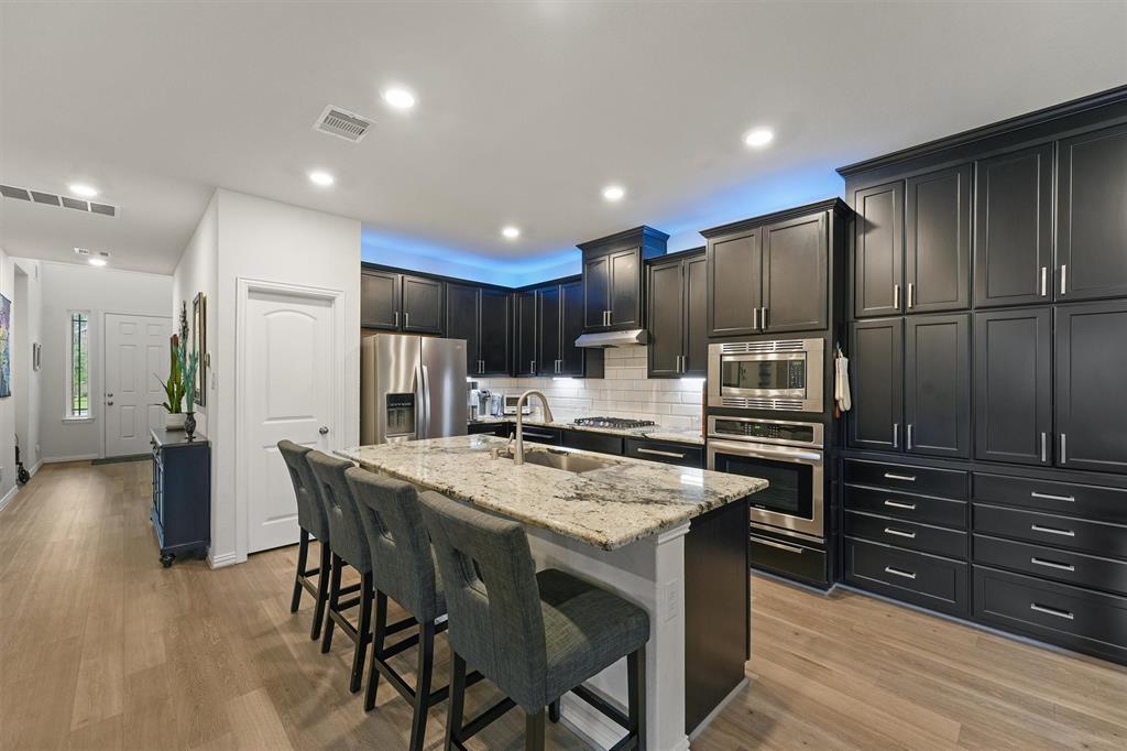 1207 Casal Springs Court, Crosby, Texas image 4
