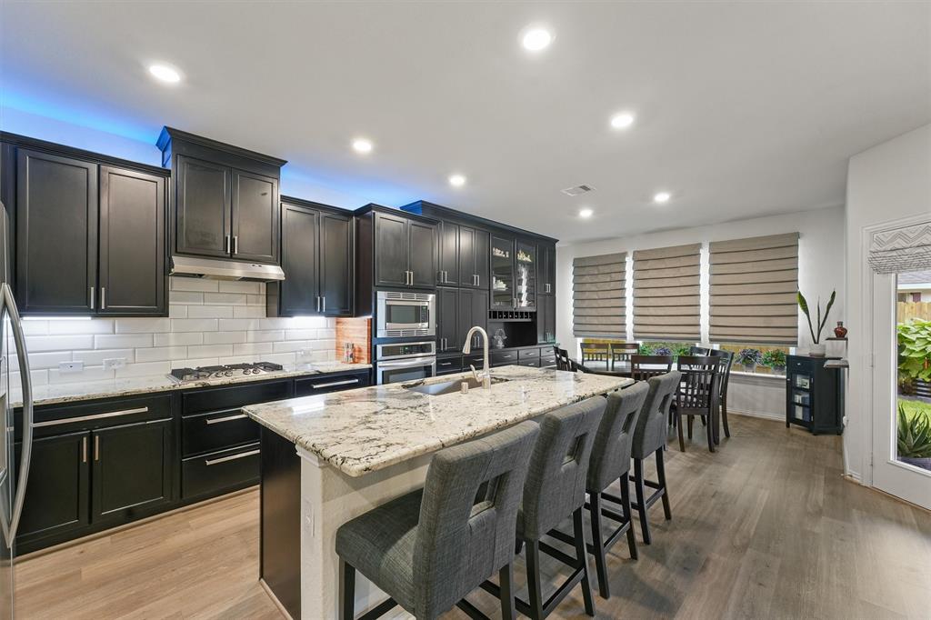 1207 Casal Springs Court, Crosby, Texas image 5