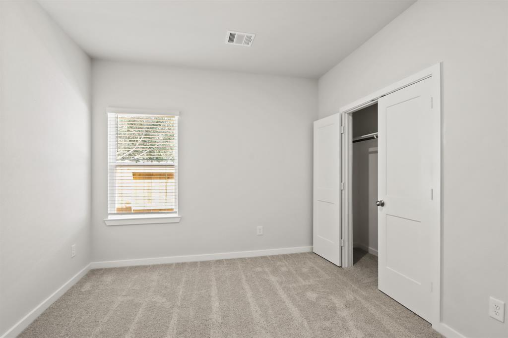 235 Garden Rose Trail, Conroe, Texas image 15