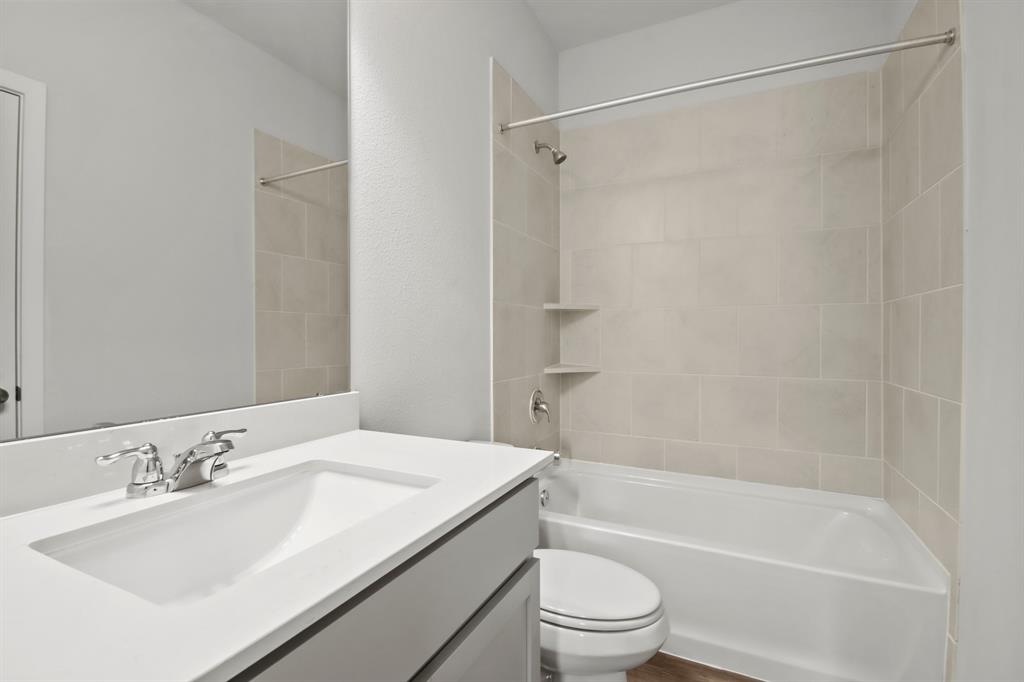 235 Garden Rose Trail, Conroe, Texas image 8