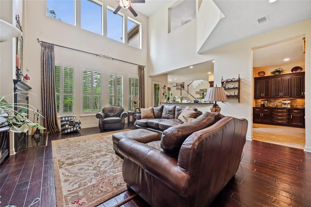 10031 Estes Hill Lane, Conroe, Texas image 8