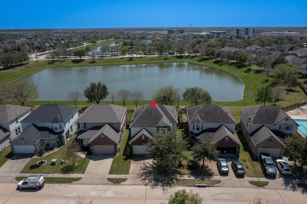 19527 Hardwood Ridge Trail, Cypress, Texas image 3