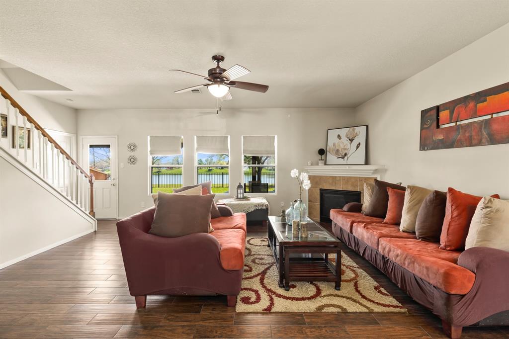 19527 Hardwood Ridge Trail, Cypress, Texas image 4