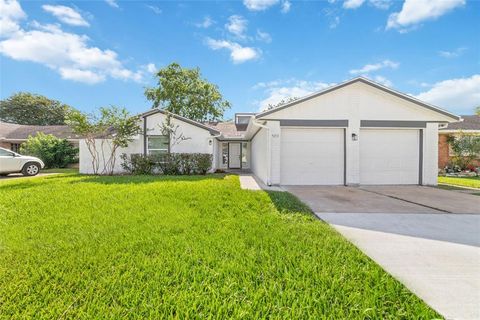 7211 Autumn Grove Drive Houston TX 77072