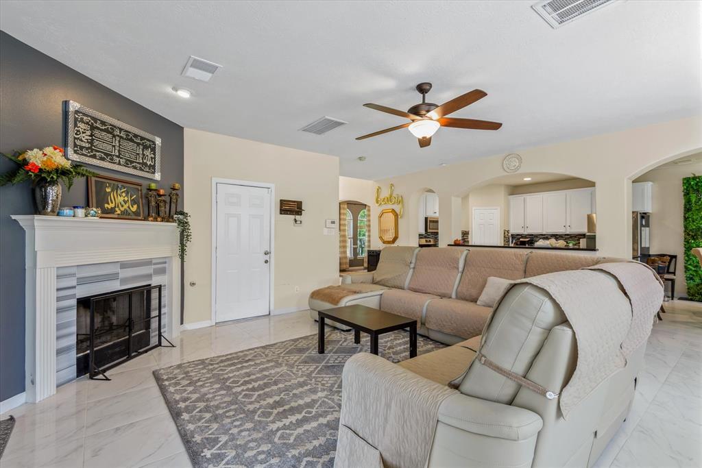 3005 Diamond Bay Drive