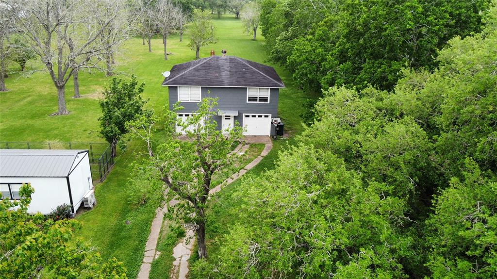 409 Doris Street, El Campo, Texas image 1