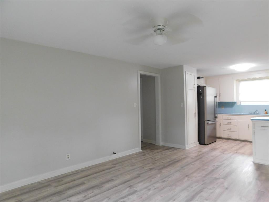 409 Doris Street, El Campo, Texas image 4
