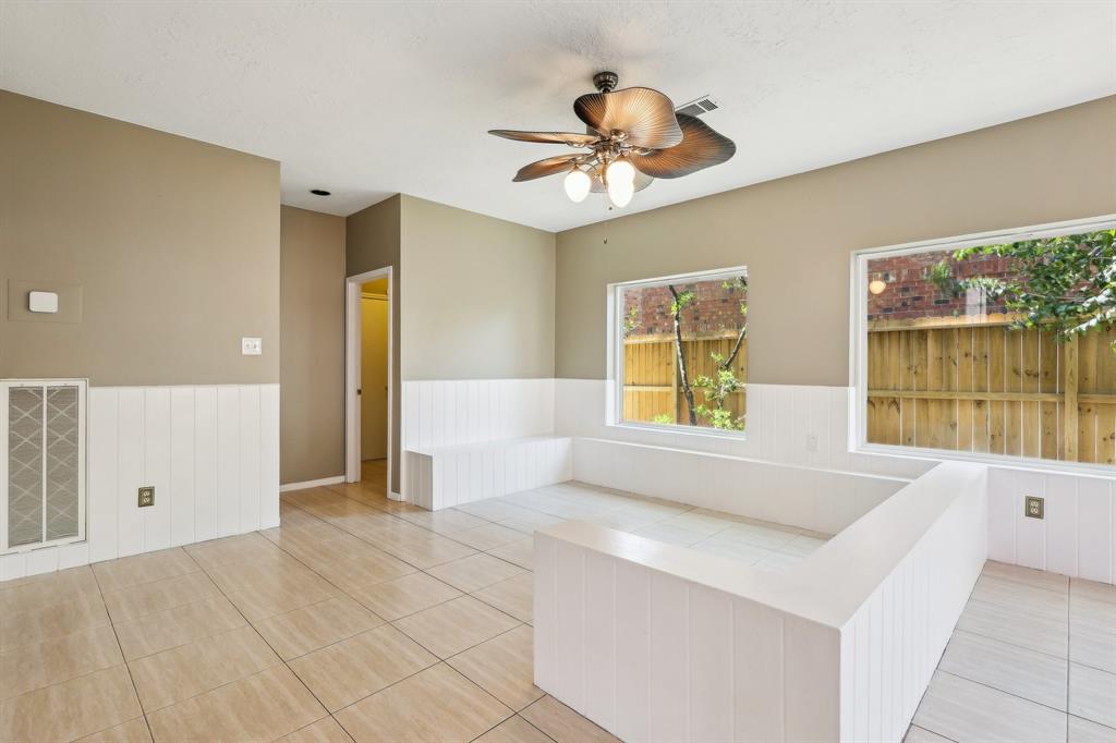 4342 Crow Valley Drive, Missouri City, Texas image 17