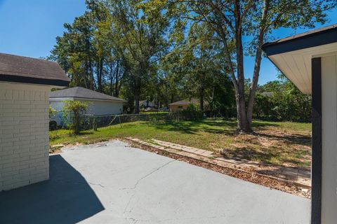 A home in New Caney