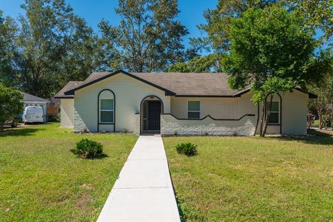 A home in New Caney