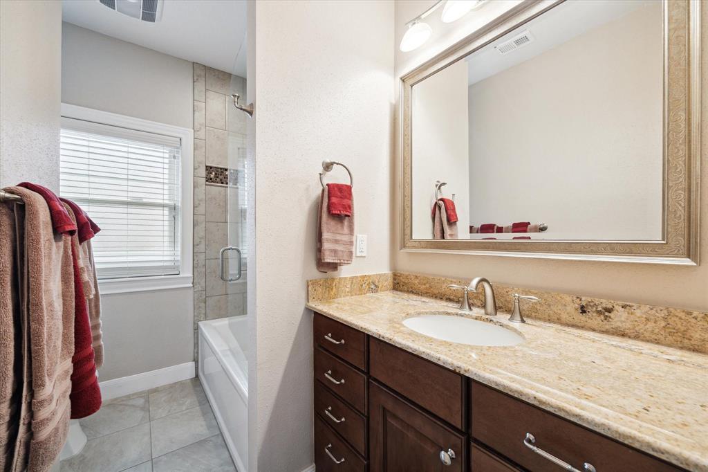 2214 Nantucket Drive #E, Houston, Texas image 31