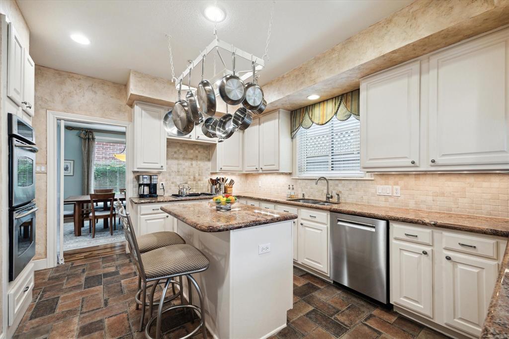 2214 Nantucket Drive #E, Houston, Texas image 14
