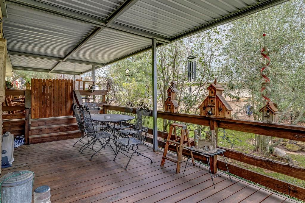 131 Holly Throw Circle, Livingston, Texas image 12