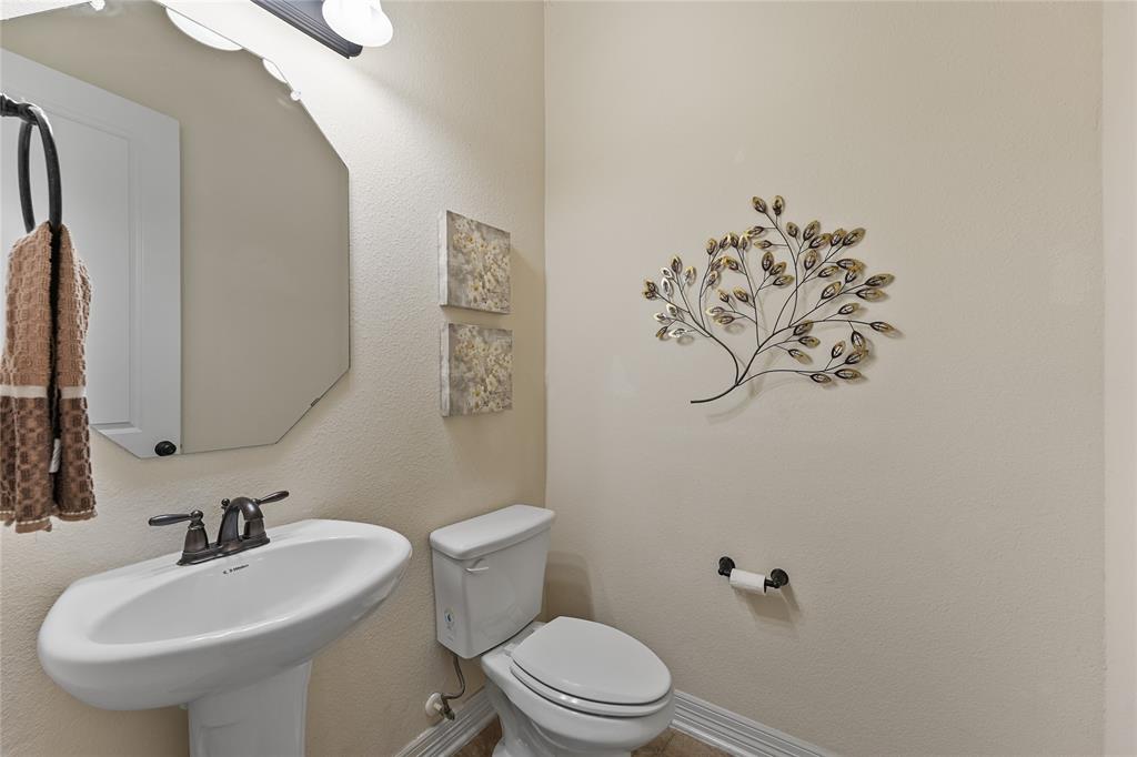 26 W Oaks Drive, Houston, Texas image 12