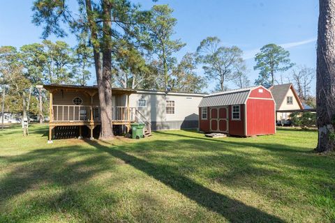 A home in Old River-Winfree