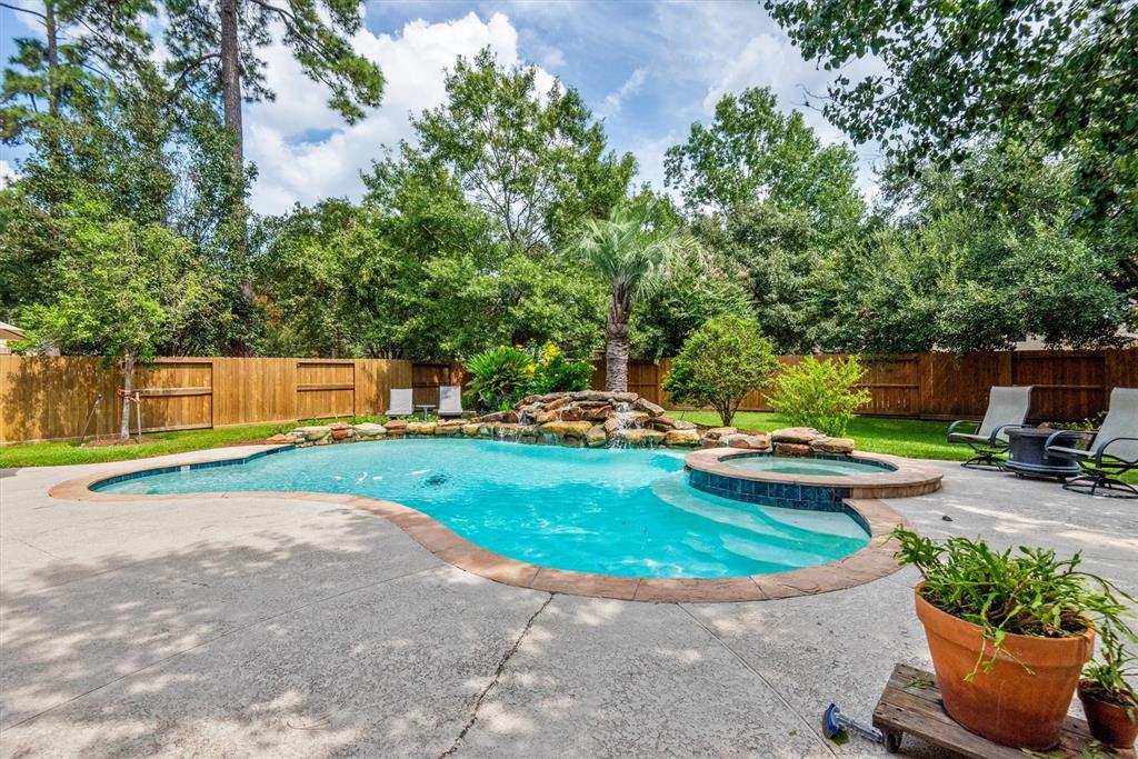 10 Graylin Woods Place, The Woodlands, Texas image 39