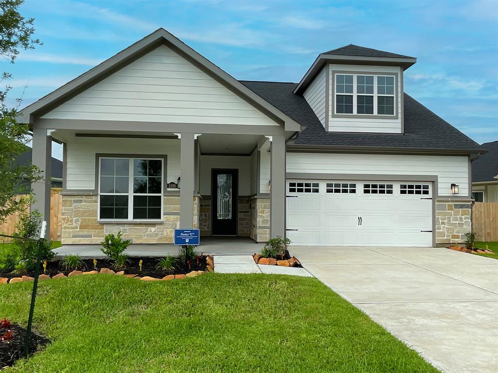 1306 Hidden Oaks Drive Dr, Tomball, Texas image 1