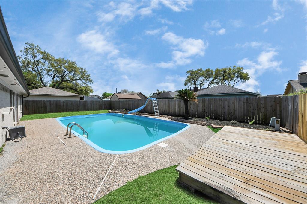 5109 Meadow Place Drive, La Porte, Texas image 33