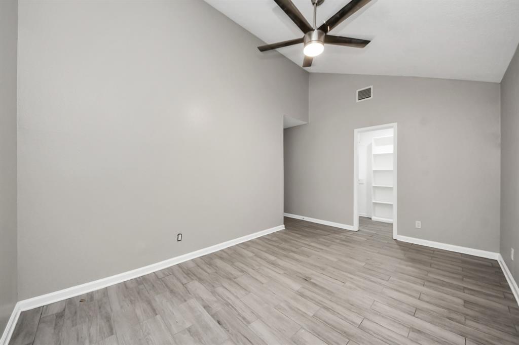 5109 Meadow Place Drive, La Porte, Texas image 21