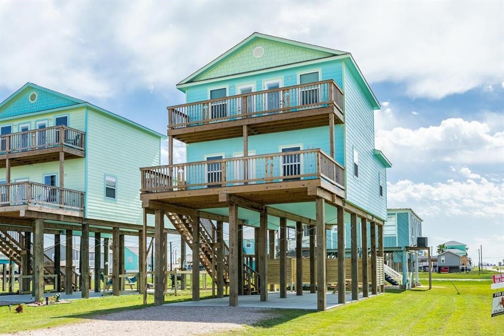 331 Caisson Street, Surfside Beach, Texas image 1