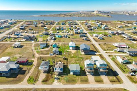 A home in Surfside Beach