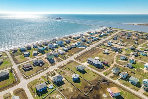 A home in Surfside Beach