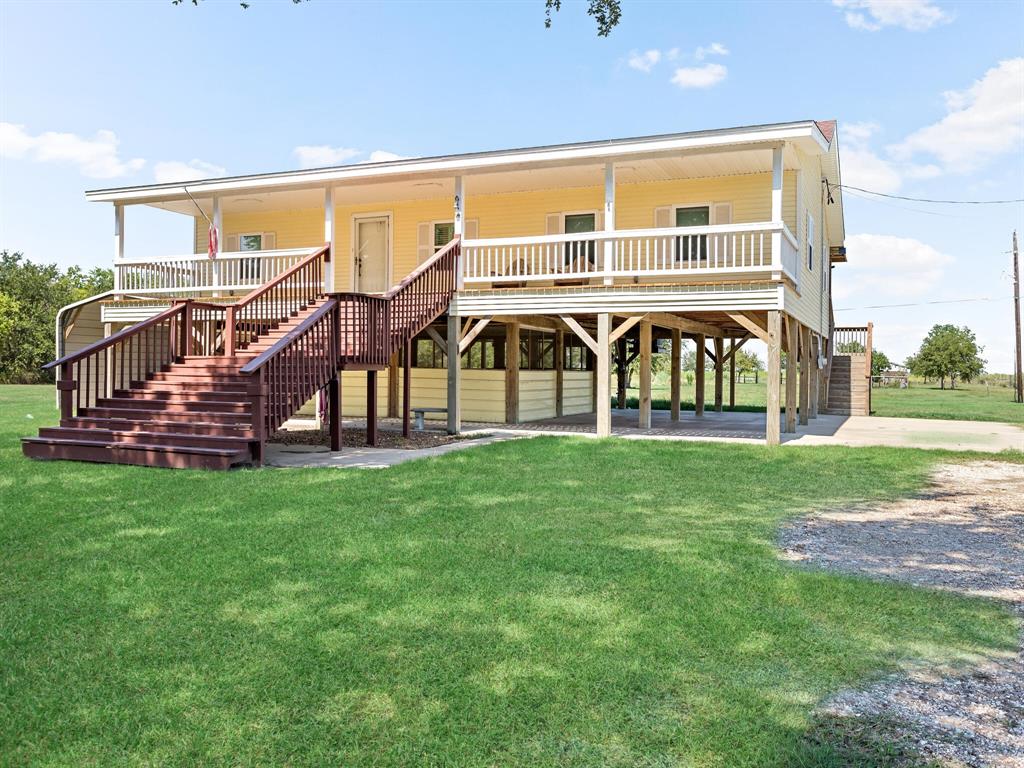 7839 S Gulfway Drive, Sabine Pass, Texas image 4