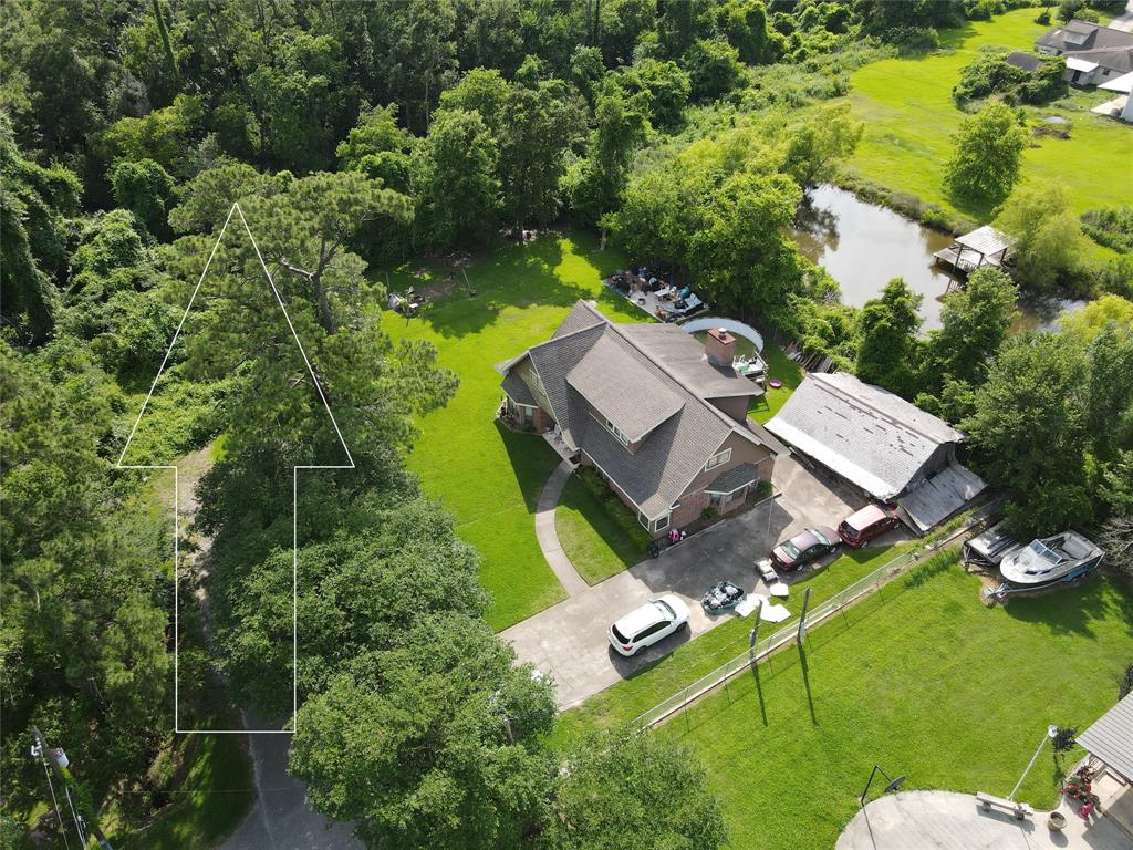 Laurelwood Drive, Channelview, Texas image 5
