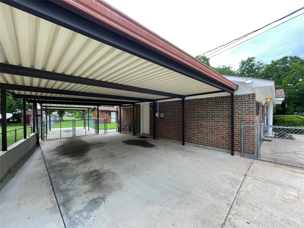 656 Rhone Street, Beaumont, Texas image 33