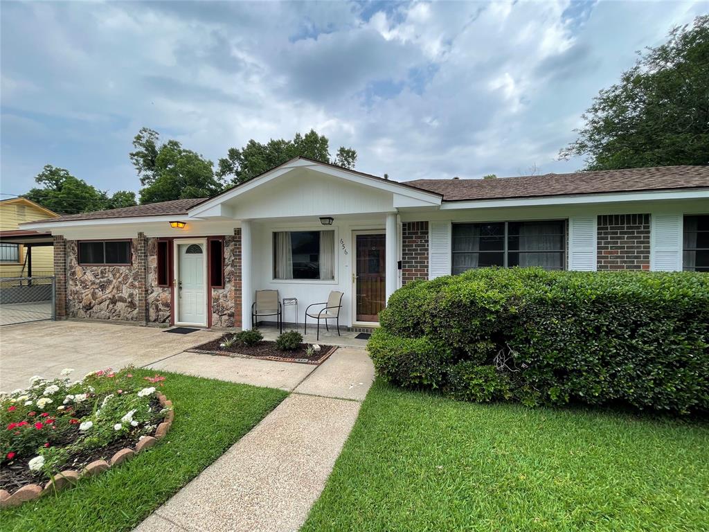 property-search 1 656 Rhone Street