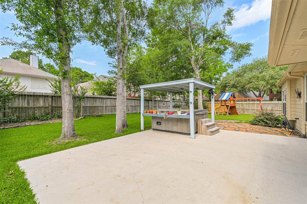 1731 Red Oak Terrace, Houston, Texas image 24