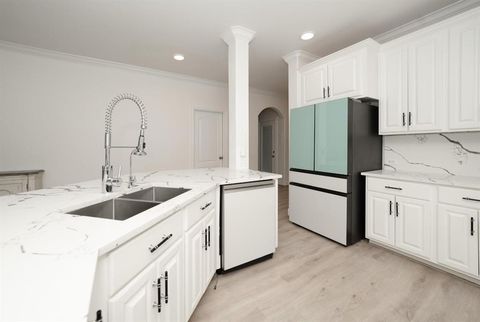 A home in Pearland