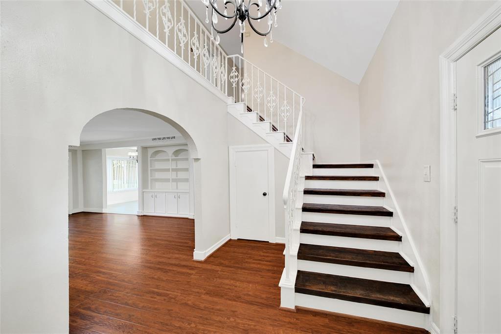 623 Enchanted Trail Drive