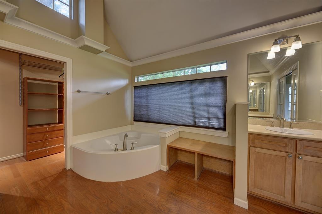 708 4th Street, Sealy, Texas image 41