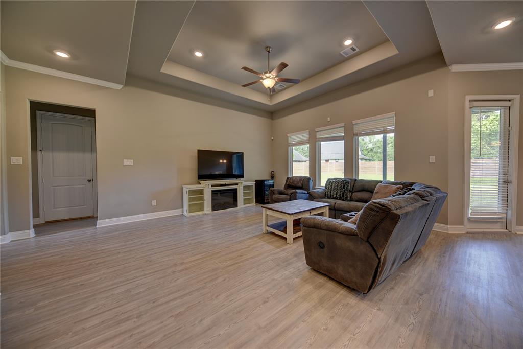 26495 Pin Oak Drive, Hempstead, Texas image 6