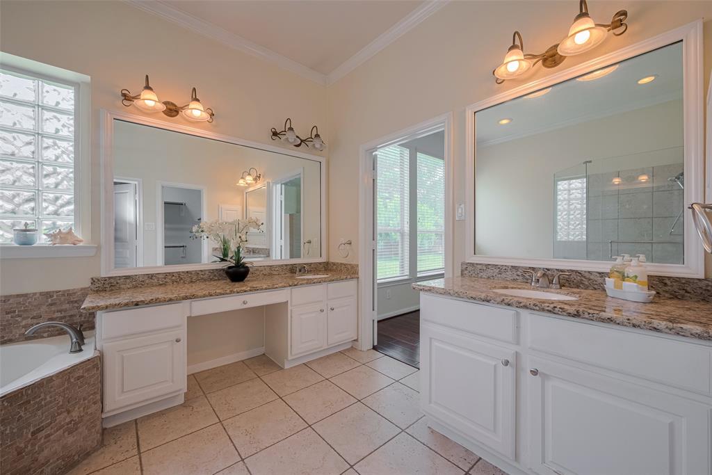 4515 Tremont Glen Lane, Katy, Texas image 21