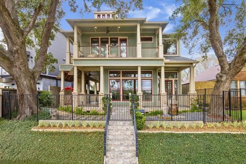 2120 White Oak Drive Houston TX 77009