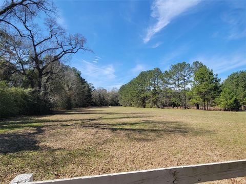 A home in Conroe