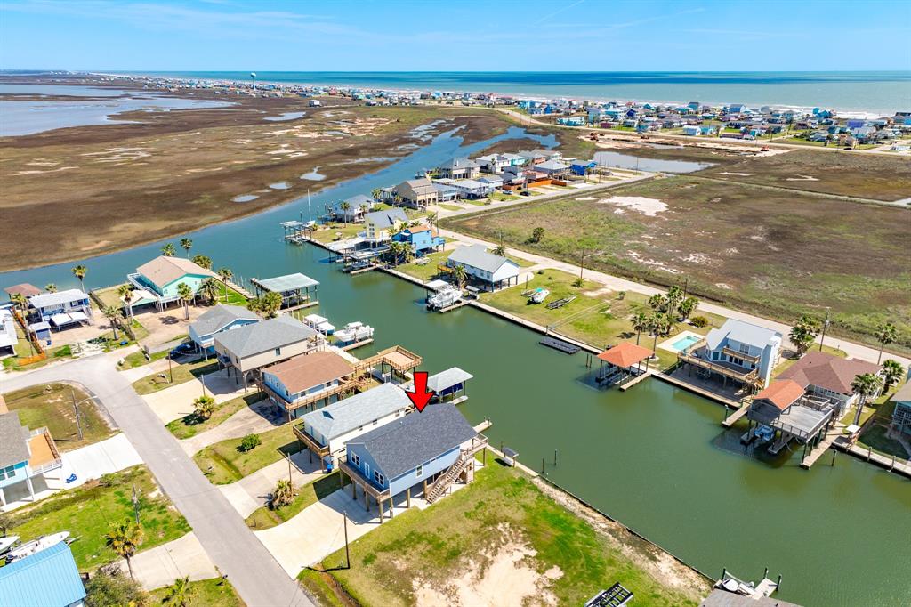 402 Pompano Lane, Surfside Beach, Texas image 3
