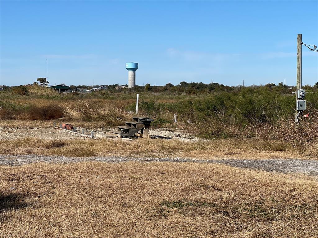 704 18th Street, San Leon, Texas image 4