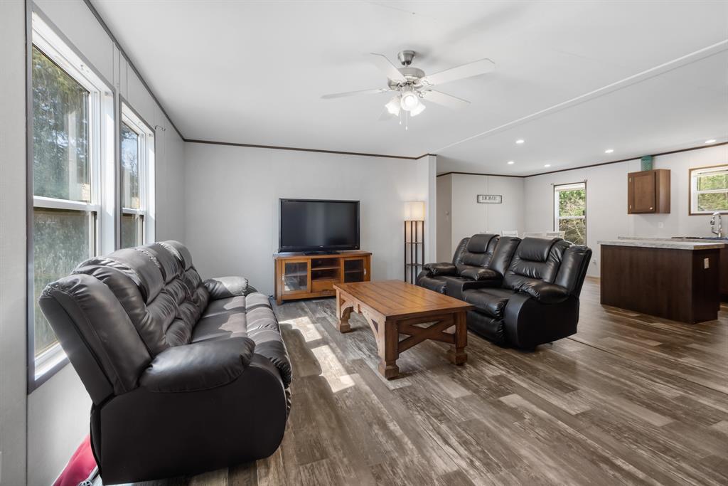 5335 Lucy Ellen Parkway, Bryan, Texas image 7