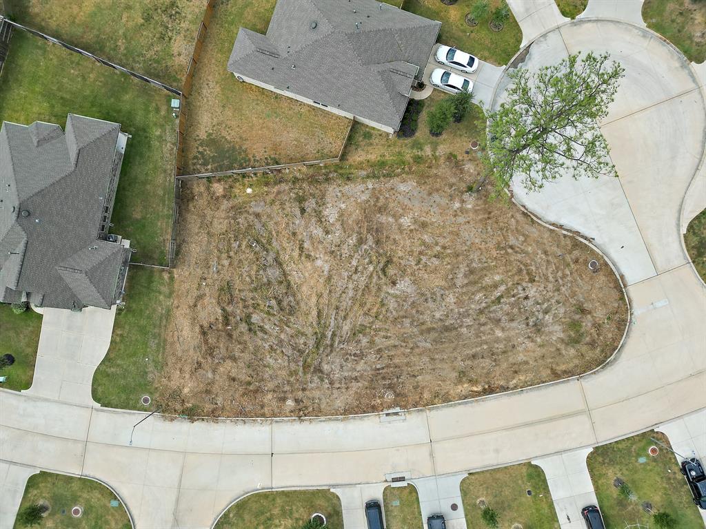 903 Yaw Court, Crosby, Texas image 2