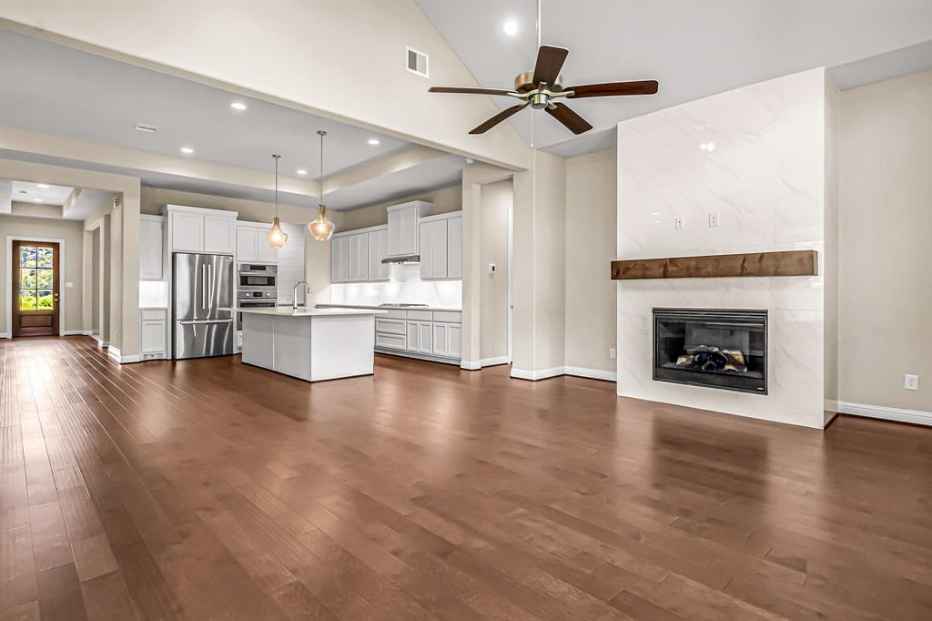 9557 Old Cedars Drive