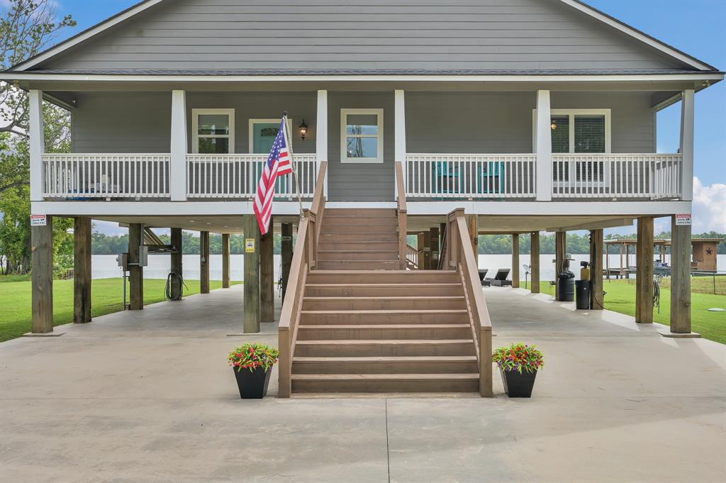 98 Lake View Drive