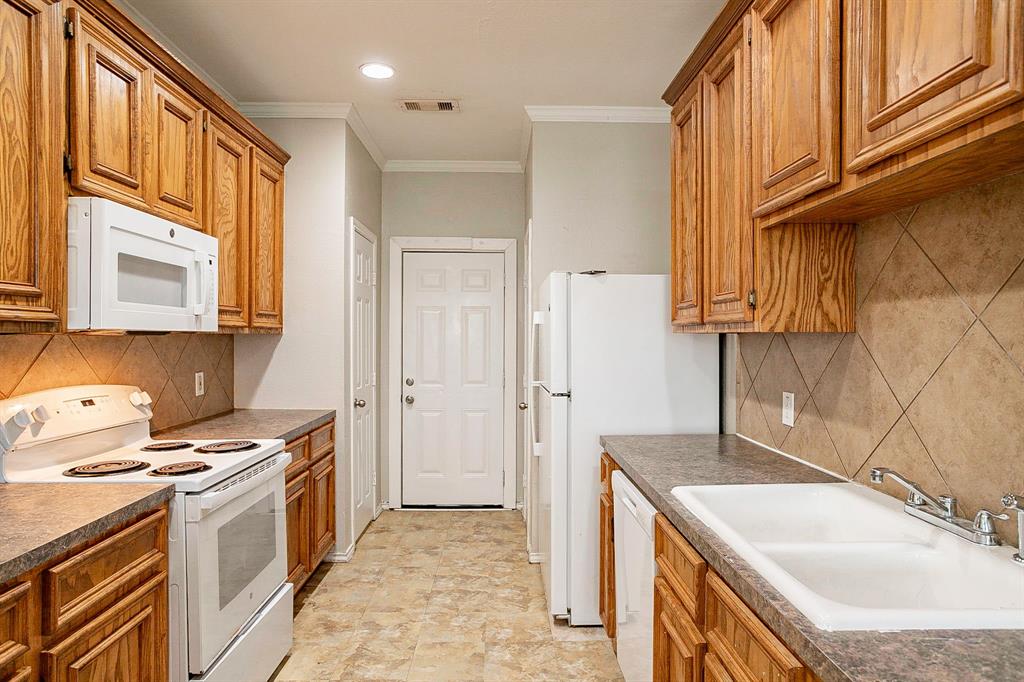16534 Pentonshire Lane, Houston, Texas image 3